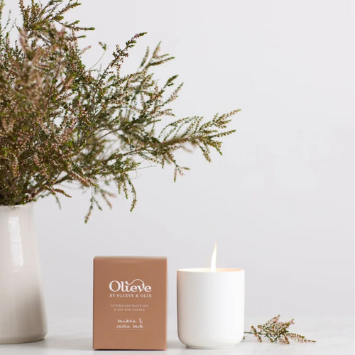 OLIEVE & OLIE CANDLE [F:Banksia & Cassia Bark]